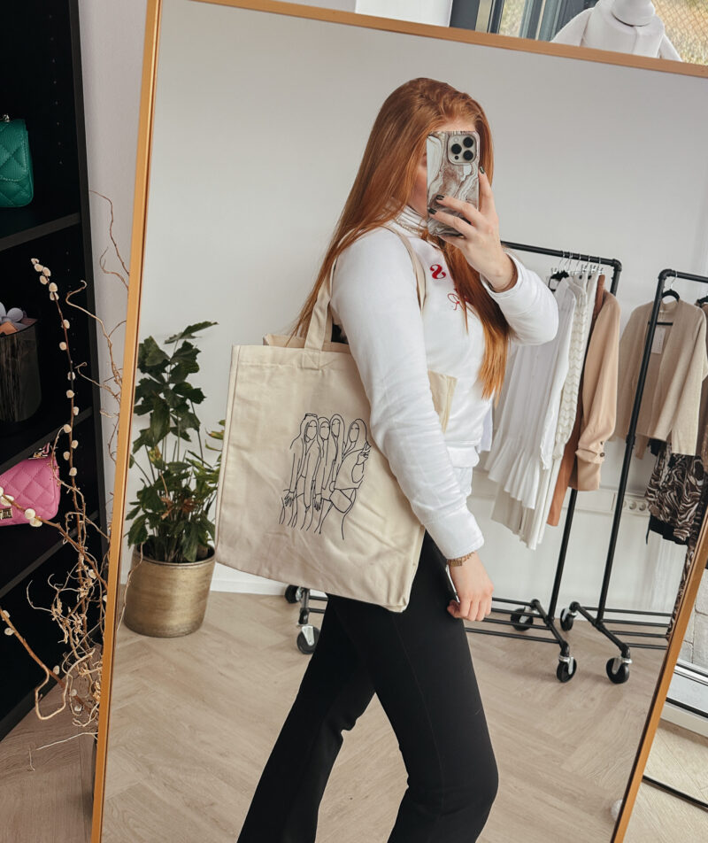 Canvas shopper met lijntekening van je eigen foto - Afbeelding 6