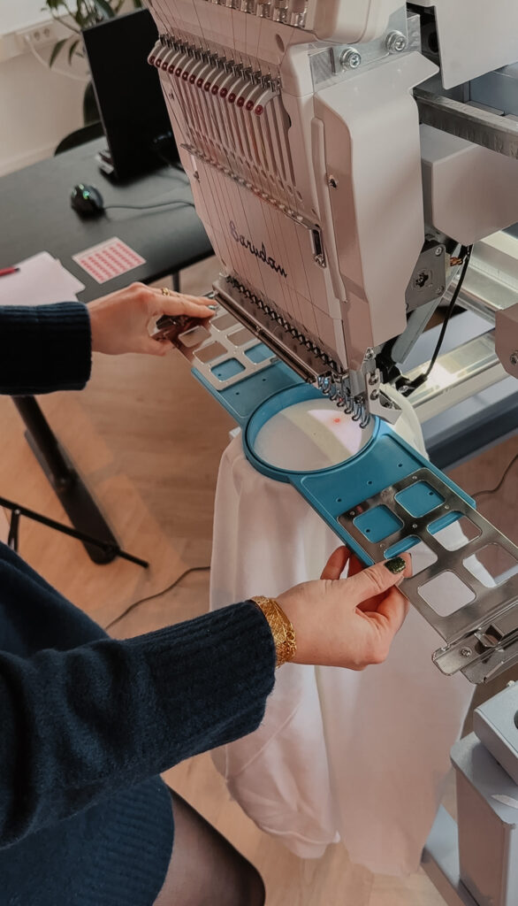 Handwerk in het borduuratelier